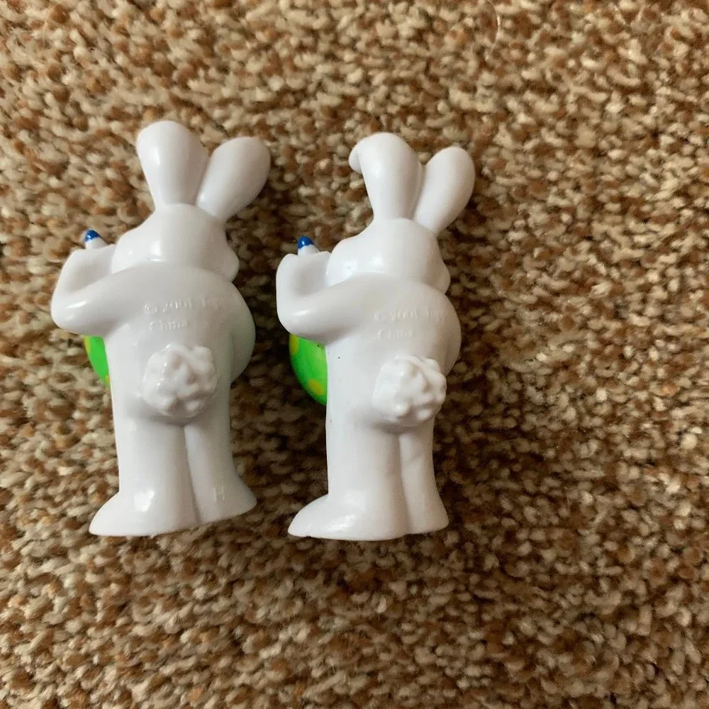 VTG Pair of Topps Easter Bunny Rabbit Figures